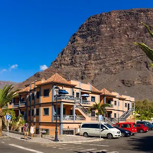 https://residencial-el-conde-9.in-canary-islands.com